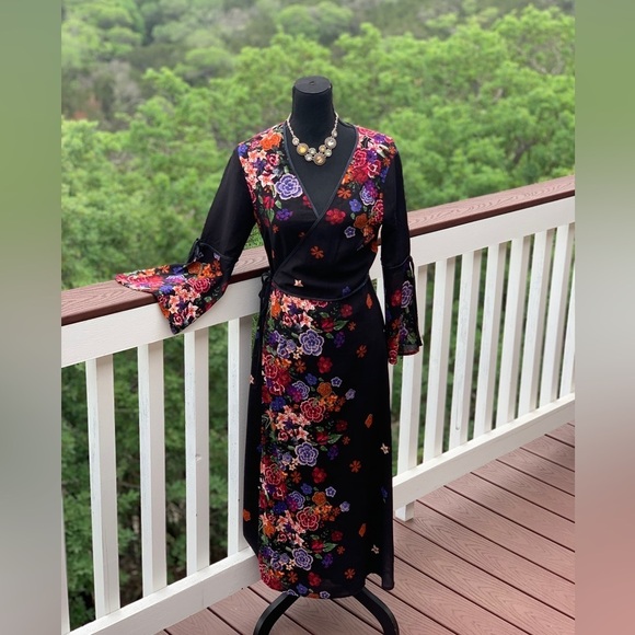 Dance & Marvel Black Floral Wrap‎ Dress - Picture 1 of 12